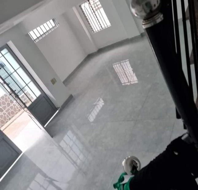 Hẻm 3 gác Quang Trung P10 GV 51m2, 3PN, 3WC, giá 3.5 tỷ TL.