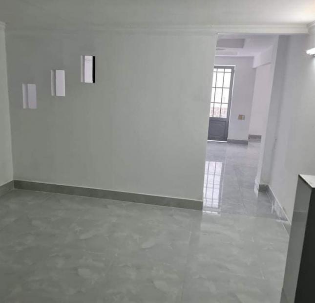 Hẻm 3 gác Quang Trung P10 GV 51m2, 3PN, 3WC, giá 3.5 tỷ TL.