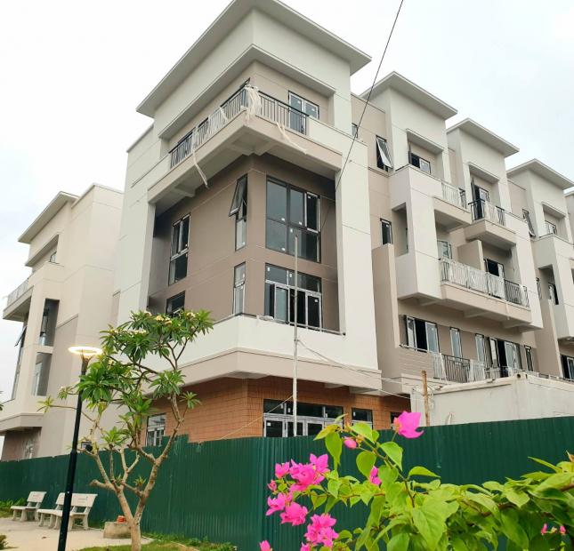 Centa Diamond - viên kim cương nơi vùng thủ đô