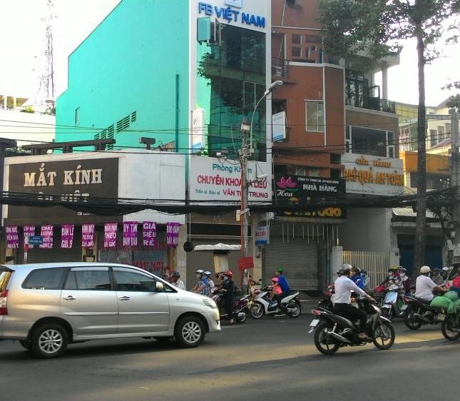 Bán căn nhà MT đường Trần Quang Khải, P.Tân Định, Q.1, gần góc Trần Quang Khải-Bà Lê Chân. 