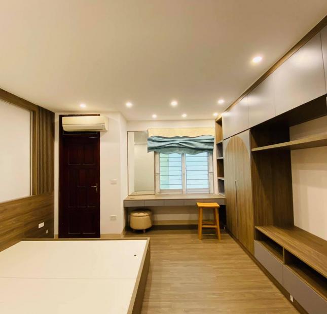                          Hoàng Mai nhà đẹp, ôtô đỗ cửa 5 tầng, Sổ đẹp 3 tỷ 5