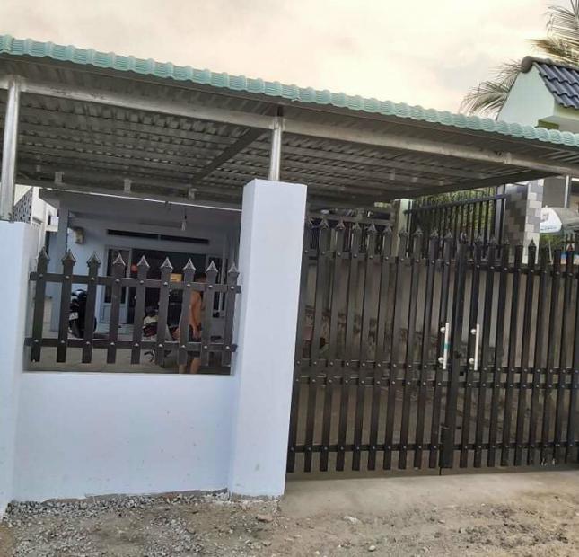 Bán nhà đường số 4, P. Long Thạnh Mỹ, Q9, 240m2 giá 8.5 tỷ cách Vinhomes 500m