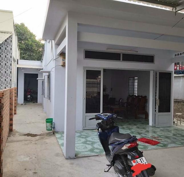 Bán nhà đường số 4, P. Long Thạnh Mỹ, Q9, 240m2 giá 8.5 tỷ cách Vinhomes 500m