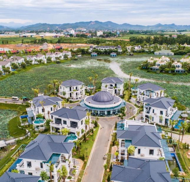 Chỉ 4,3 tỷ/căn BT khoáng nóng 5* Vườn Vua Resort ven đô đáng sở hữu nhất , Full nội thất