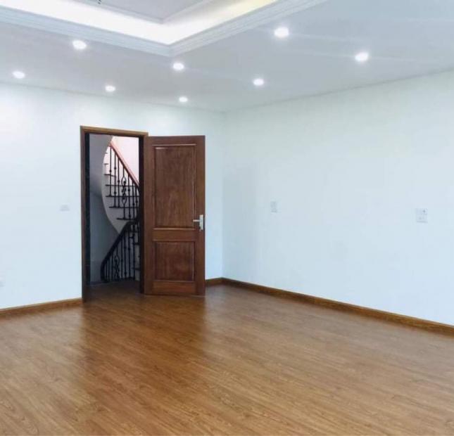 Liền kề KDT chức năng Tây Mỗ, đối diện chung cư, ô tô tránh, nhỉnh 8 tỷ