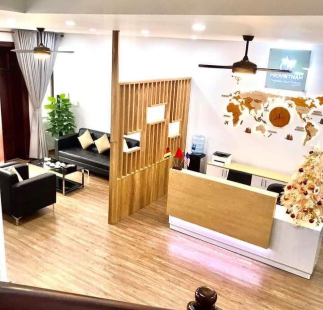 Nhà NGỘP BANK Nguyễn Văn Lượng, 102m2, kiến trúc tuyệt đẹp, ngang hiếm 8.5m, 8.3 tỷ.