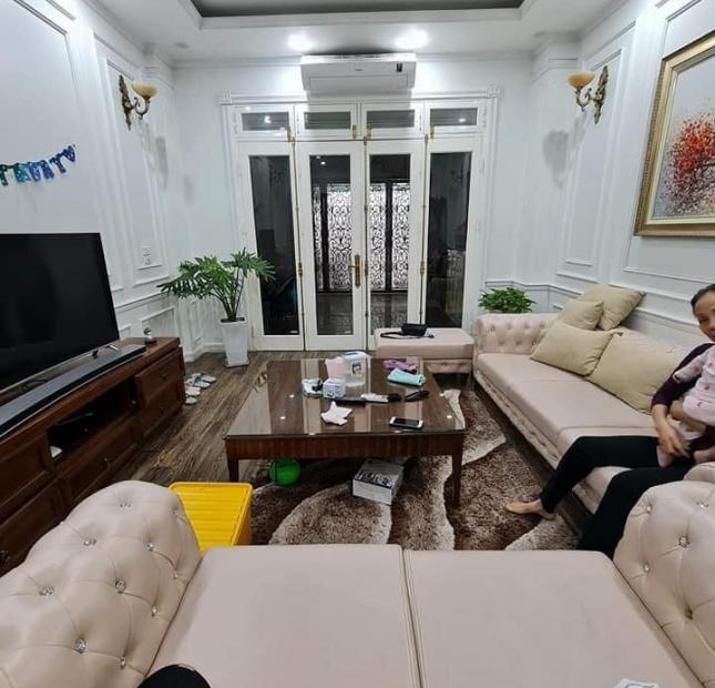 Bán nhà mặt phố Kim Quan Thượng,Long Biên,6 tầng, 76m,đang kinh doanh,giá 14,5 tỷ.