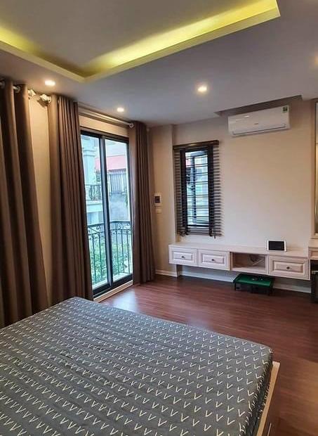 Bán nhà Phùng Chí Kiên Hoàng Quốc Việt 45 giá 5 tỷ 5 ô tô