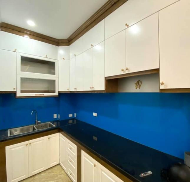 Bán nhà Phố Khương Đình, 55m2, 6 tầng, Kinh doanh, Văn phòng, giá 6 tỷ 1. L/h 0328251386