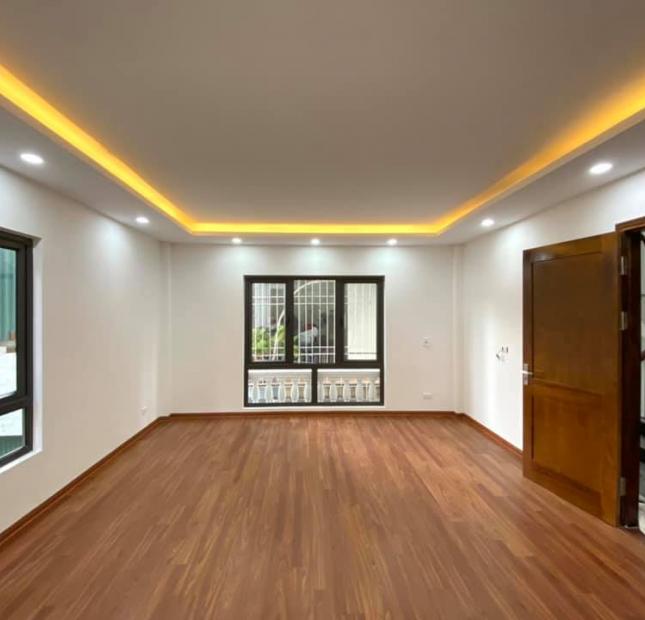 Bán nhà Phố Khương Đình, 55m2, 6 tầng, Kinh doanh, Văn phòng, giá 6 tỷ 1. L/h 0328251386