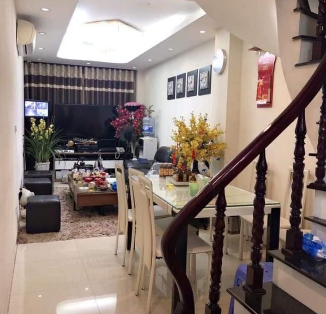 Bán nhà Lê Lợi, Nhà đẹp lung linh, 45m2, 4.3 Tỷ