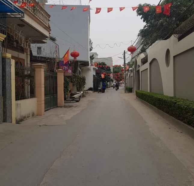 Bán lô tuyến 2 đường Máng ngay cổng làng Vĩnh Khê,An Đồng,An Dương,liên hệ em 0981 265 268 để xem đất