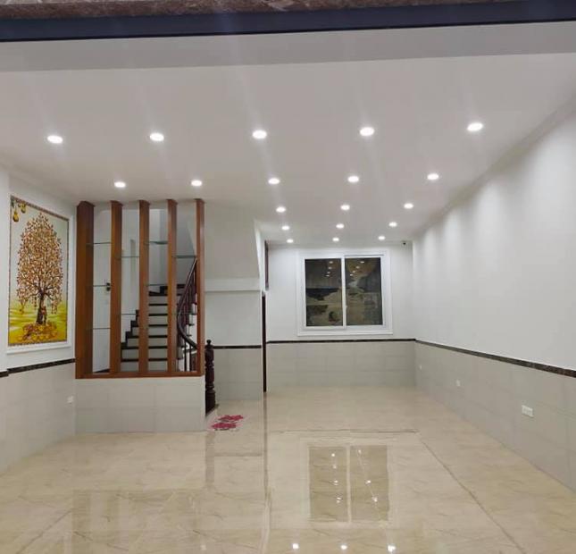 Bán nhà phân lô Trung Kính Cầu Giấy 58m x 6T giá 13 tỷ 6 	