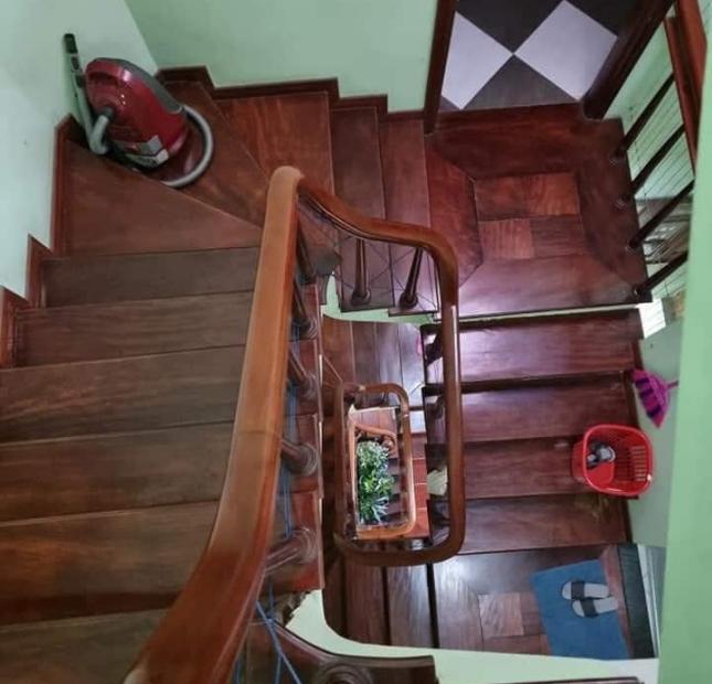 Bán Nhà Chia Lô Hoàng quốc Việt Phùng Chí Kiên 65m x 7T giá 14 tỷ 	