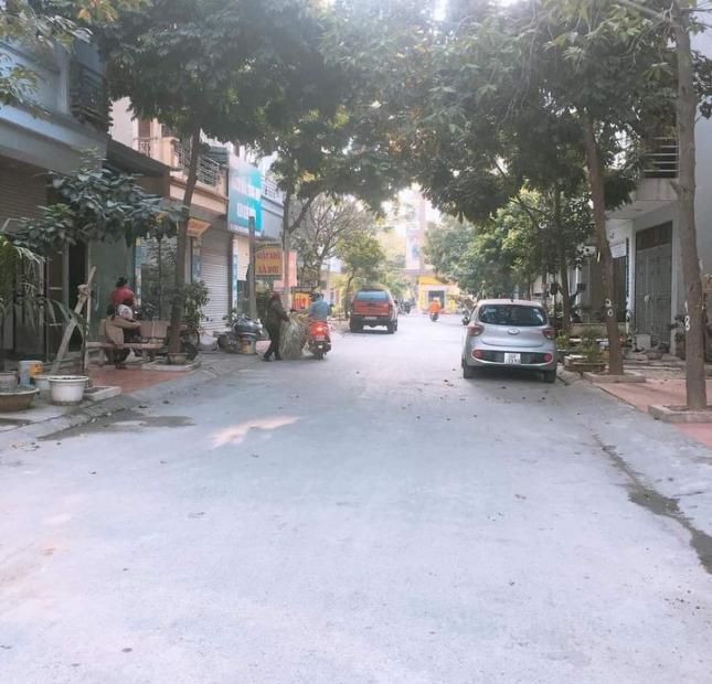 Bán nhà Nguyễn Văn Huyên,Cầu Giấy,68m x 6T,MT 5m,Ô tô,Kinh doanh