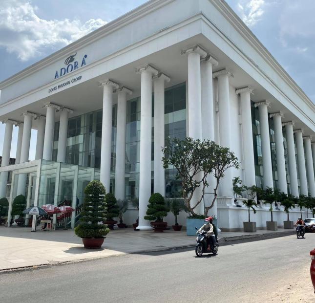 Bán nhà mặt tiền Nguyễn Văn Công, 72m2, KD, 3 bước ra chợ Tân Sơn Nhất, 9.3 tỷ.