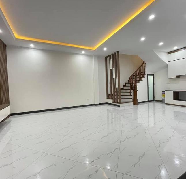 NHÀ PHỐ NGUYỄN VĂN TUYẾT, ĐỐNG ĐA - 52m2 DÒNG TIỀN KHỦNG TRÊN 30tr/th. GIÁ KỊCH SÀN.