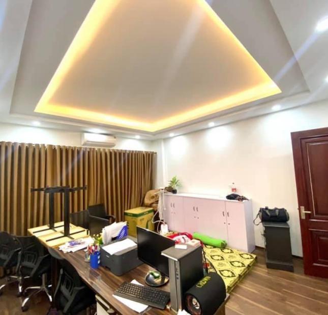 Cầu Diễn- 36m2- Dân Xây- Ngõ Nông Sát Phố- nhỉnh 5 tỉ