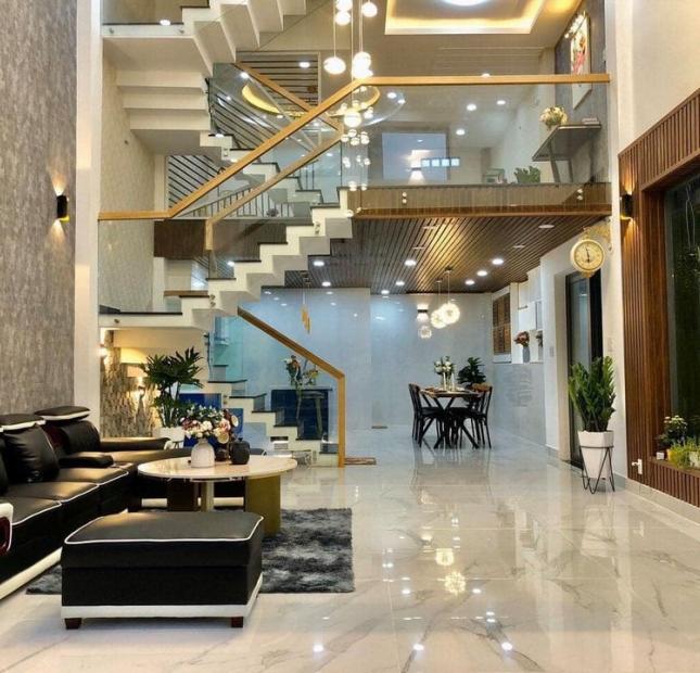 Bán nhà ngay khu Cityland, 5 tầng đẹp, ngang 5m, Phan Văn Trị, 10.7 tỷ.  