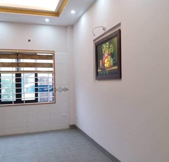 Bán nhà Ngọc Thuỵ Long Biên 60m2 - Mặt ngõ Thông - Ô tô Tránh - Sổ Hoa Hậu - Mới ở Luôn 0969568293