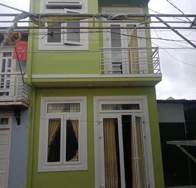 Cần tiền bán gấp nhà gần trung tâm đường Lương Thế Vinh, Đà Lạt giá 2.9 tỷ