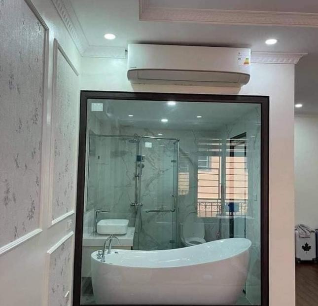 Cần bán nhà Nhân Hoà 40m x 7 tầng, mt: 5m, gara ô tô, thang máy.