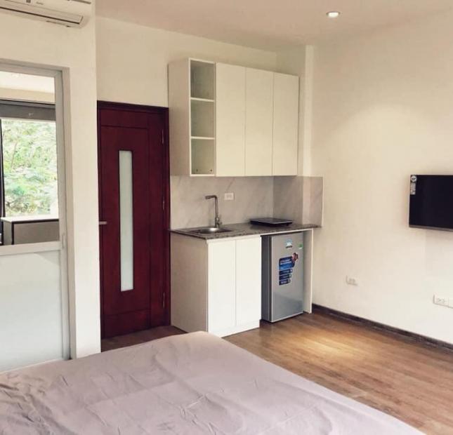 Bán Nhà Đội Cấn – Ba Đình 43m2, 4T (mặt ngõ kinh doanh, thang máy, ô tô vào nhà)