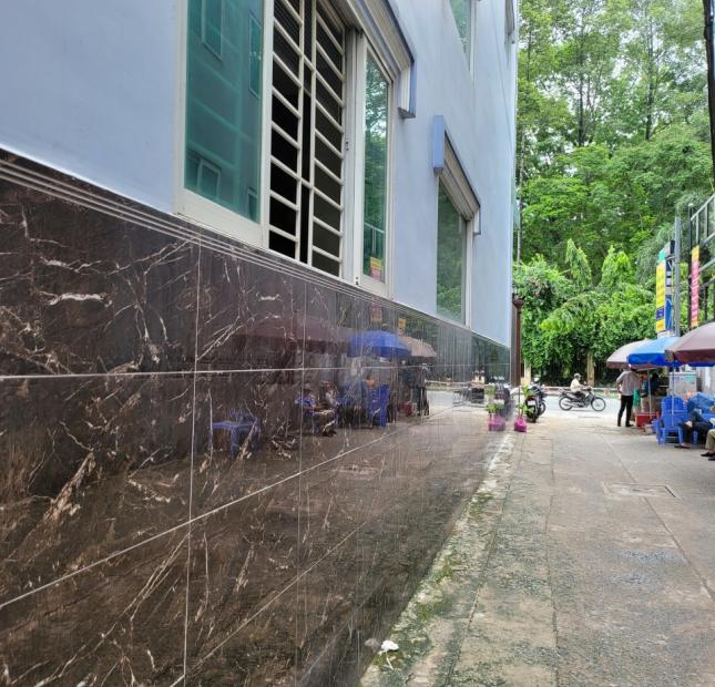 Nhà nguyên căn giá tốt Cho thuê mặt tiền Hoàng Sa, P.Tân Định Q.1
