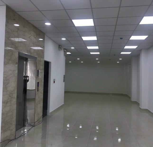 Bán nhà mặt tiền Gần Trần Nhật Duật, P. Tân Định, Q1, giá 9,6 tỷ