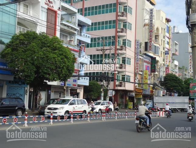 Bán tòa nhà MT đường Cộng Hòa, P. 13, Tân Bình. DT: 5.8x25m, nở hậu 6.1m, 1 hầm 8 lầu . LH : 0902650739 (24/24)