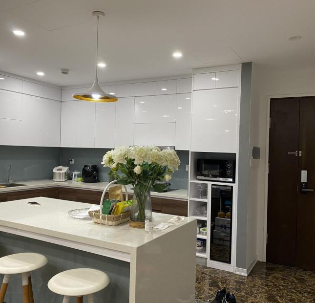 Chủ nhà bán căn góc 129m chung cư Imperia Garden 4 phòng ngủ giá 5.9 tỷ, liên hệ: 0947945368