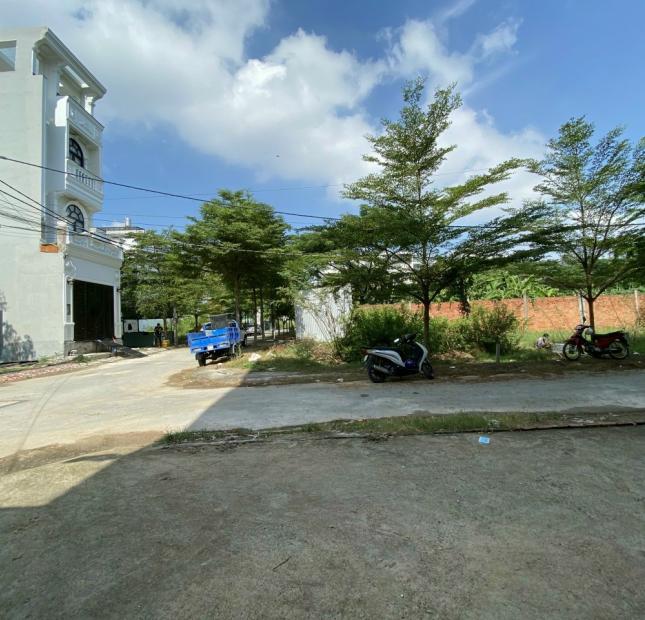 Cần bán lô đất hẻm 6m Huỳnh Tấn Phát, Nhà Bè, Dt 11x12m. Giá chỉ 3,75 tỷ