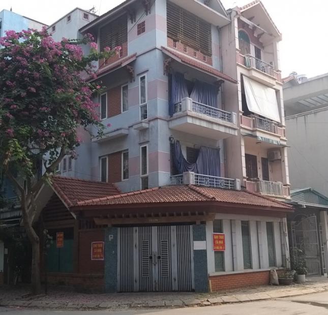 Cho thuê nhà  liền  kề  Làng Việt Kiều Châu Âu	Dt 80m, 4 tầng, mt 5m Giá:20tr/th.LH-0968.810.861