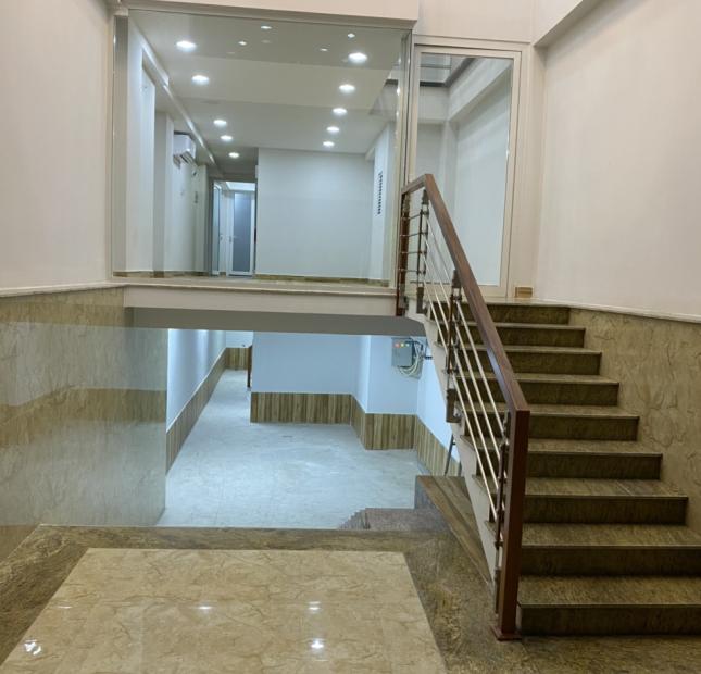 Bán nhà 6 tầng HXT Lê Văn Sỹ - Quận 3. DT: 4,5x23m, Giá 17,5 tỷ