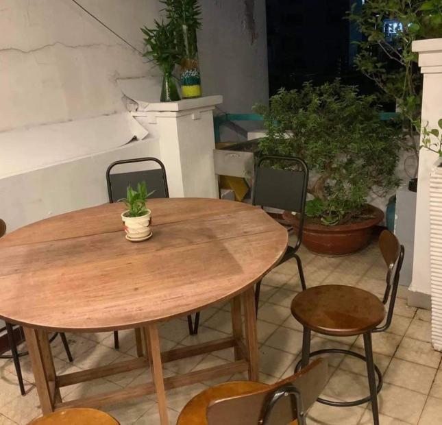 Chỉ 20 tỷ sở hữu ngay MT đường Hoa, Quận Phú Nhuận. (4x16m) 20 tỷ.