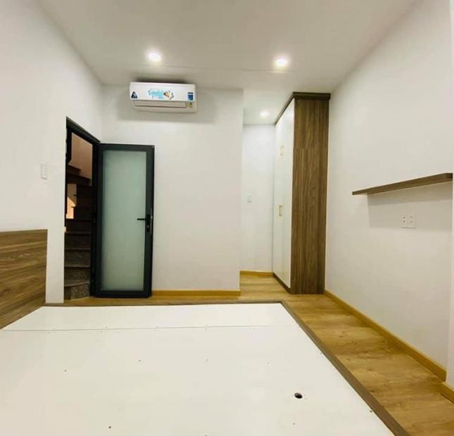 Hiếm- HXH- Nhà đẹp TT Phú Nhuận- Hoàng Hoa Thám, 64m2 giá quá rẻ 6,5 tỷ. Lh 037.6966.383