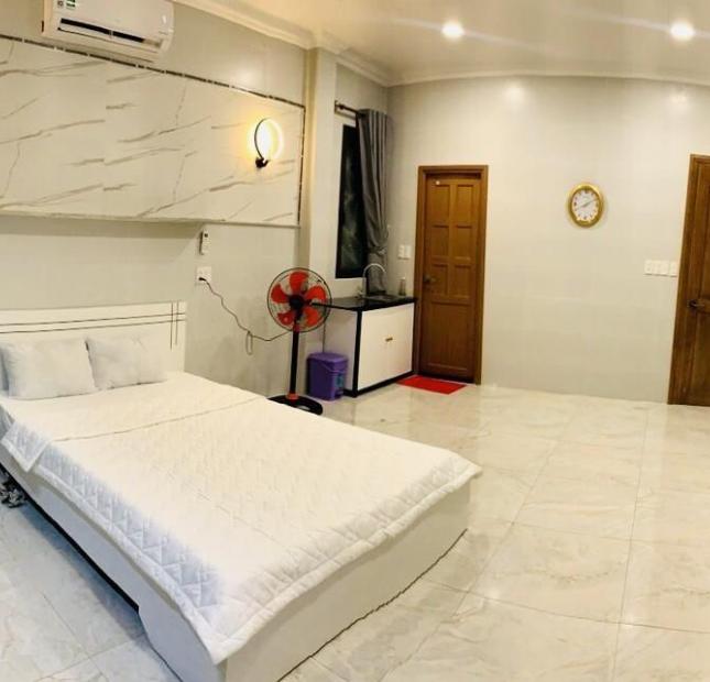 Giá sốc Phan Đăng Lưu Phú Nhuận, hẻm thông thoáng, 80m2 giá rẻ 7.9 tỷ. Lh: 037.6966.383