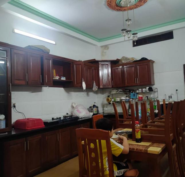 Bán Nhà Mặt Tiền 5 Tầng, Đường Dương Thị Mười. Quận 12. Giá Hơn 8 Tỷ