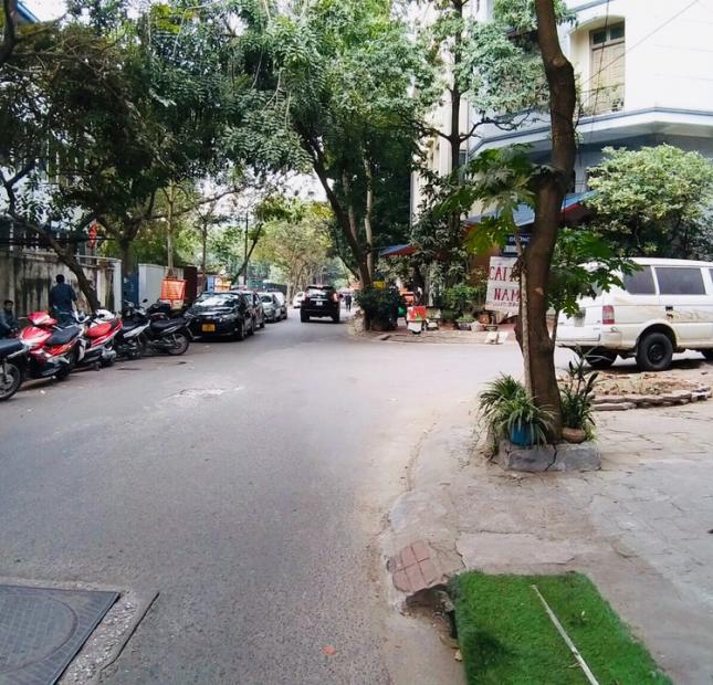 Cho thuê nhà mặt  ngõ  Trung Yên 9 	Dt 40m, 4 tầng mt 4m, Giá 12tr/th.LH-0968.810.861