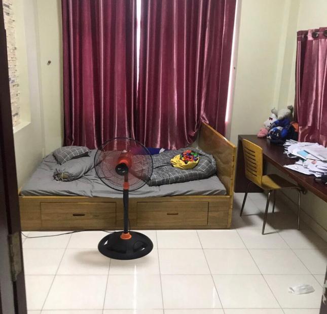 Bán tòa nhà góc 2 mặt tiền đường Nguyễn Trãi, Quận 5, DT: 5.5 x 15m, thuê 100r/th