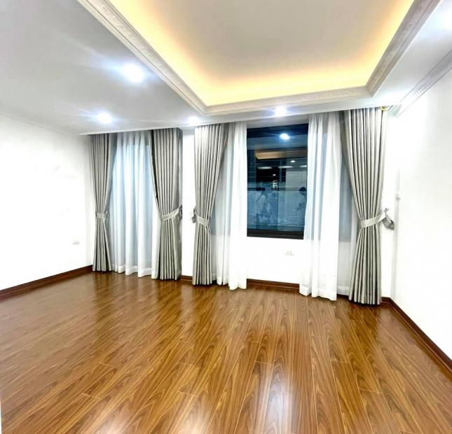 Cho thuê nhà ngõ 477 Đường Nguyễn Trãi, Thanh Xuân 90m x4t, 23tr/th. ngõ Ô TÔ tải tránh