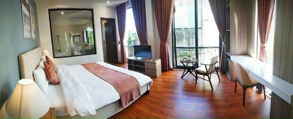 Bán Khach sạn Đường Hùng Vương, Đà Lạt,  Lâm Đồng diện tích 300m2  giá 23  Tỷ