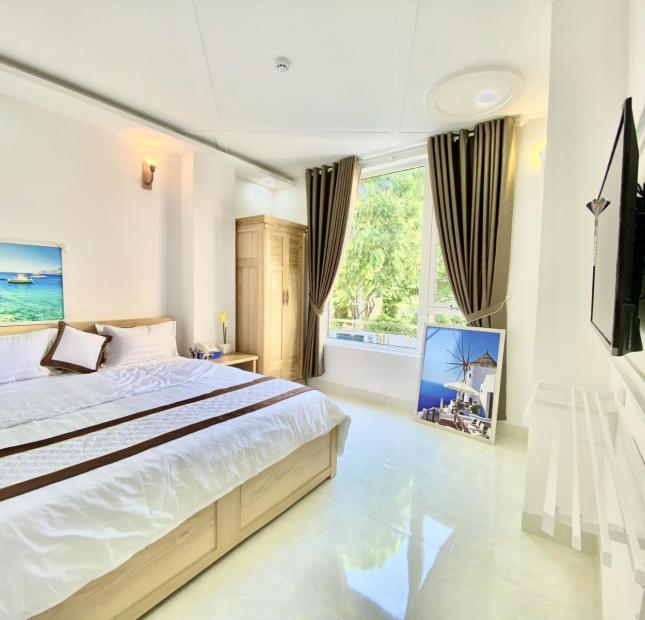 Bán rẻ khách sạn 22 phòng đường La Văn Cầu Phường Thắng Tam.