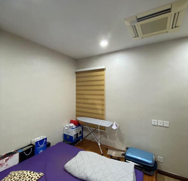 Bán căn hộ cao cấp Hòa Bình Green, Minh Khai 70m2, 2 ngủ, full nội thất, nhỉnh 2 tỷ
