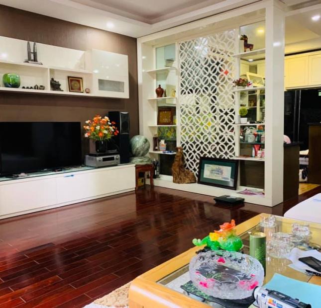 Siêu phẩm Bán Gấp Mặt Phố Tuệ Tĩnh, Bà Triệu: 90m2, Mặt tiền 15m, 5 tầng cho thuê 170tr/th.   