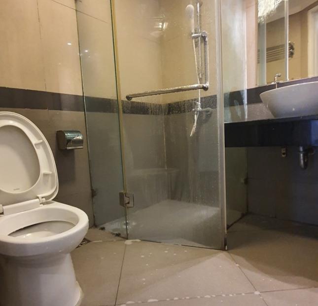 Cho thuê nhà mặt  ngõ  Phạm Tuấn Tài Dt 70m, 5 tầng, mt 5m,.Giá 20tr/th.LH-0968.810.861