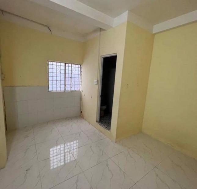 Nhà bán quận 3, nguyễn thiện thuật,gần 40m2 , 4 tầng, 7PN, đầu tư giữ tiền tốt, giá 6 tỷ 5