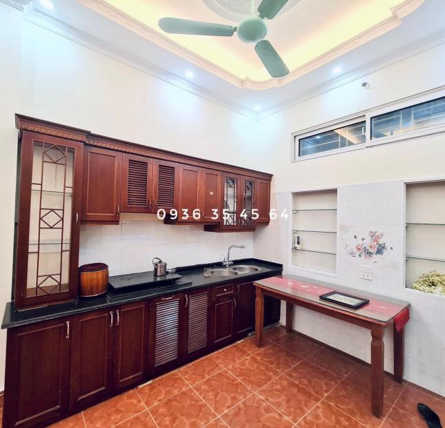 Bán nhà Trường Chinh 42m2*4T, 4 TỶ HƠN, nhà lộc khu HOT quận Hai Bà Trưng thuận tiện vừa ở+kinh doanh, văn phòng