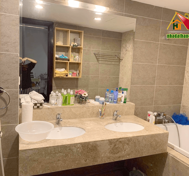 Bán căn góc chung cư Chelsea Park số 39 Trần Kim Xuyến, Phường Yên Hòa, Quận Cầu Giấy