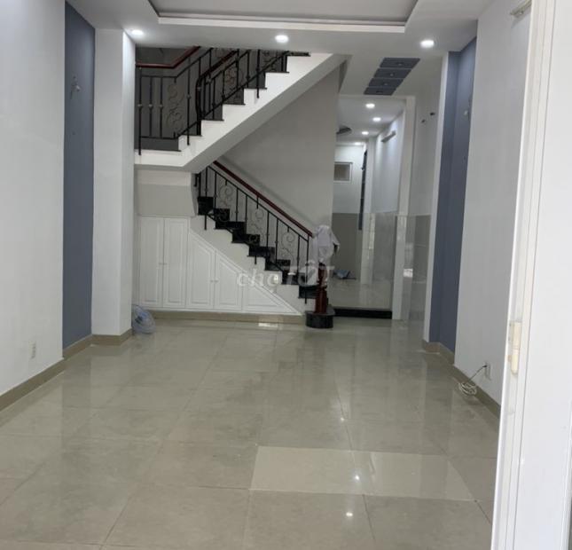 Bán nhà hẻm 158/ Hoàng Hoa Thám, P. 12, Tân Bình. DT 4x17m, giá 9.5 tỷ